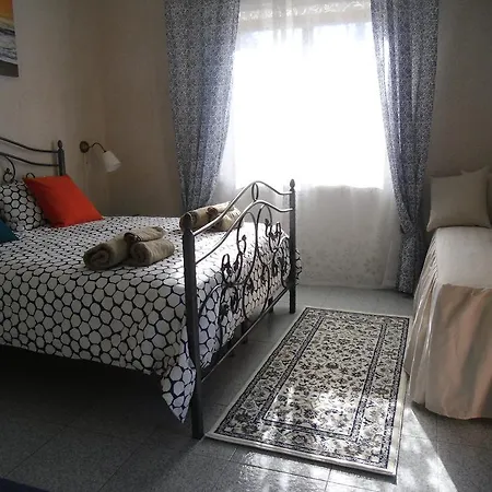 Campi Flegrei شقة *